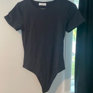 Aritzia Babaton T-Shirt Bodysuit